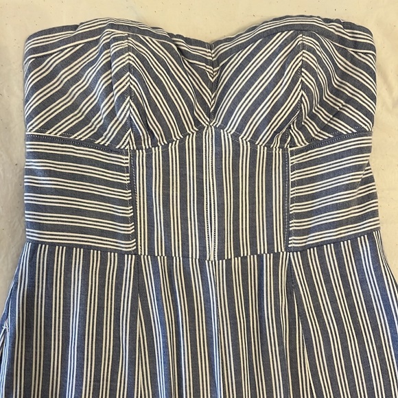 Jumpsuit - Picture 2 of 4